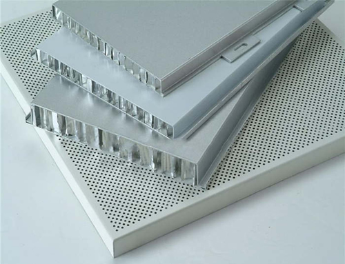 質(zhì)量好的沖孔吸引鋁蜂窩板有什么特性嗎？